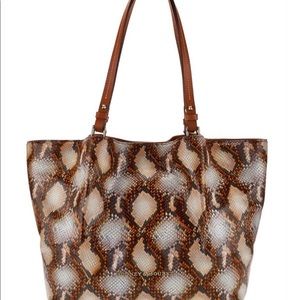 Dooney & Bourke City Flynn Purse